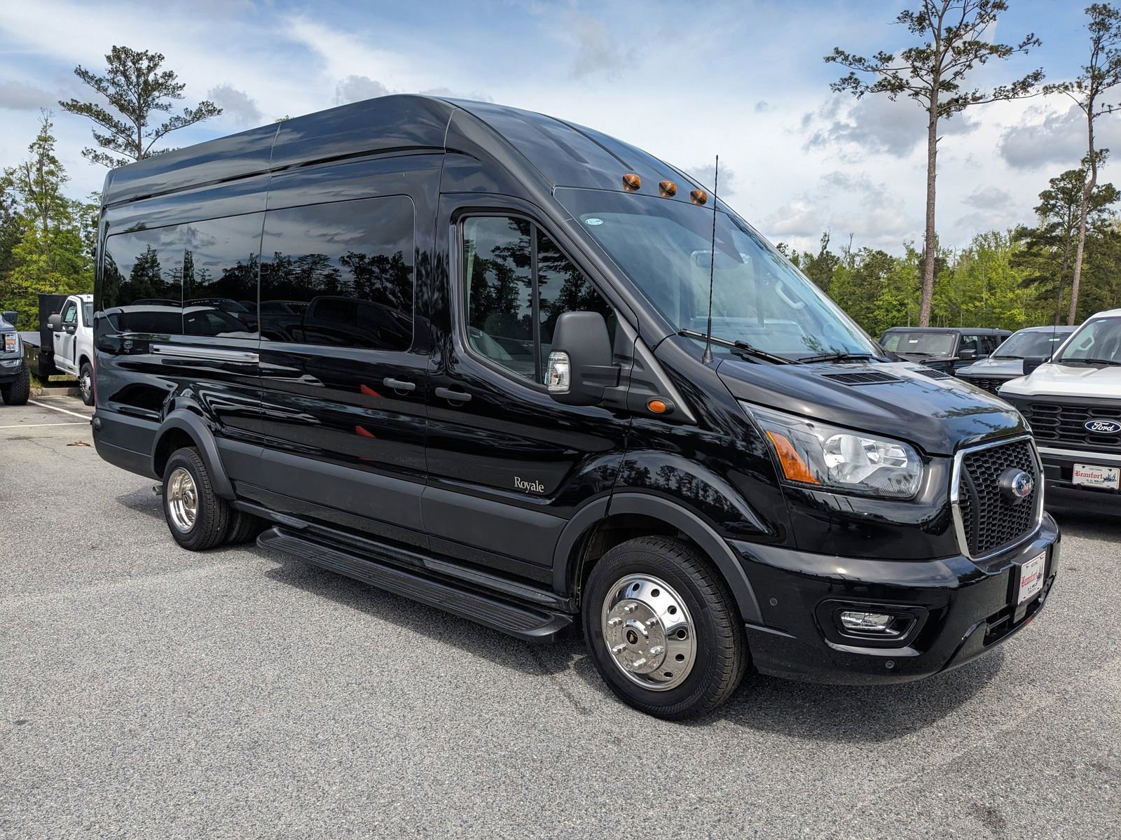 New 2024 Ford Transit 350 XLT w/ Upfitter Package video 2