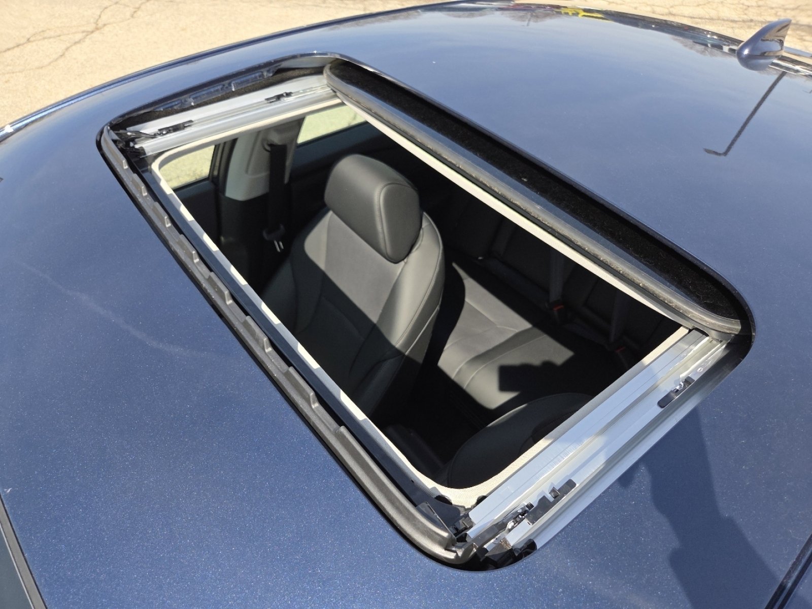 New 2026 Honda Accord Touring image 3