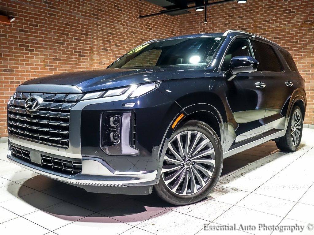 Used 2024 Hyundai Palisade Calligraphy video 2