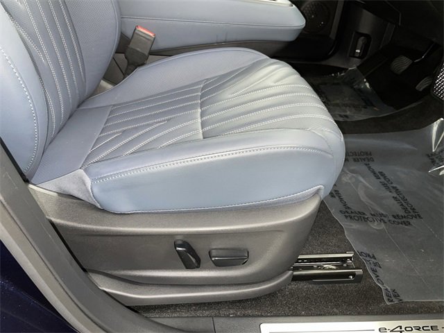 Certified 2025 Nissan Ariya Platinum image 20