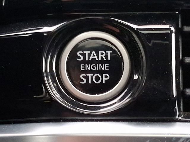 Used 2022 Nissan Pathfinder SV w/ SV Premium Package AWD/4WD image 23