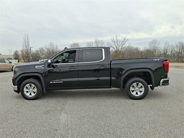 Used 2023 GMC Sierra 1500 SLE image 7