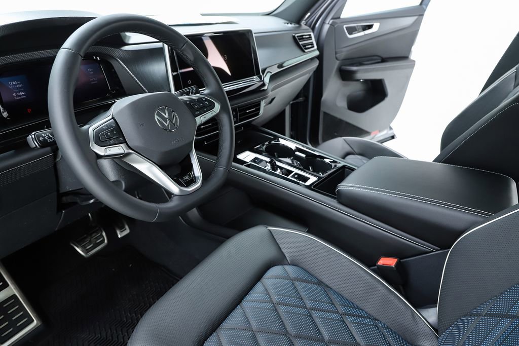 New 2026 Volkswagen Atlas Cross Sport SEL Premium R-Line image 57