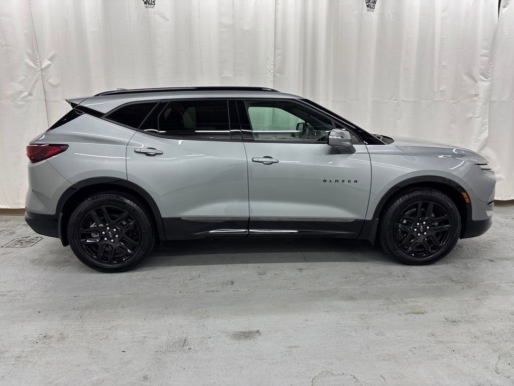 Certified 2023 Chevrolet Blazer RS image 6