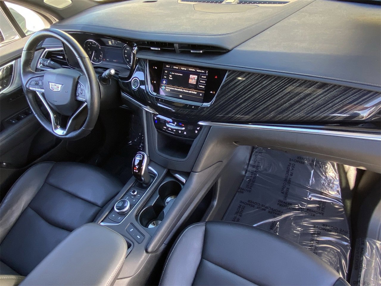 Certified 2025 Cadillac XT6 Premium Luxury image 13