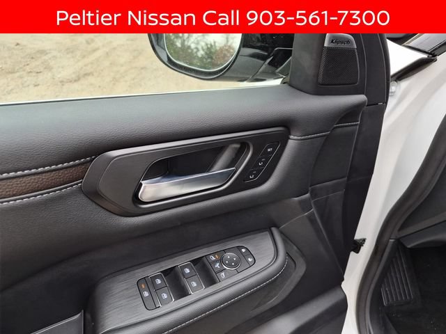 New 2026 Nissan Armada SL w/ Captain's Chari Seat Package RWD image 10