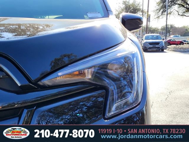 Used 2024 Subaru Ascent Onyx Edition image 10