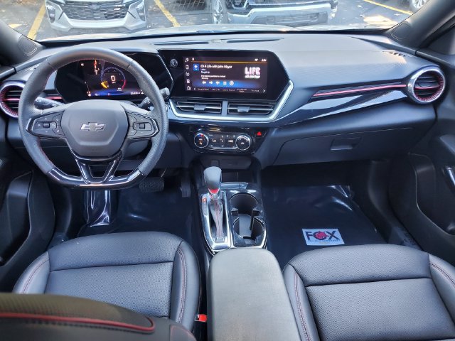 Certified 2024 Chevrolet Trax RS w/ Driver Confidence Package FWD image 14