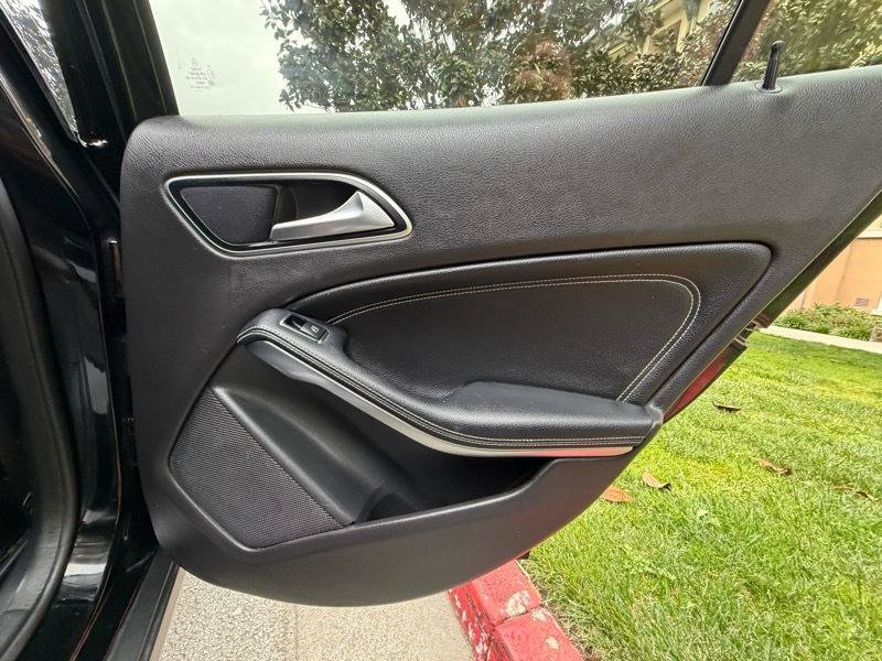 Used 2018 Mercedes-Benz GLA 250 image 47