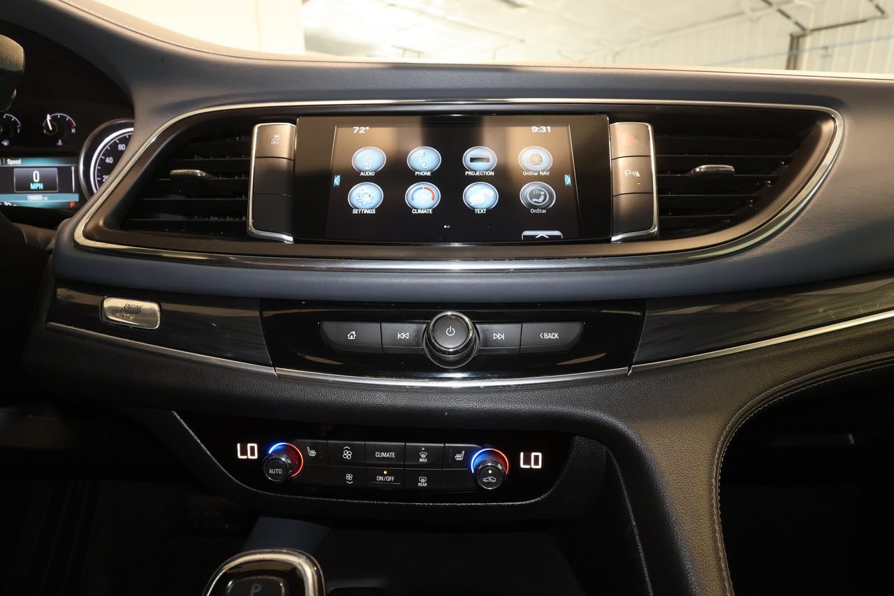 Used 2019 Buick Enclave Essence FWD image 10