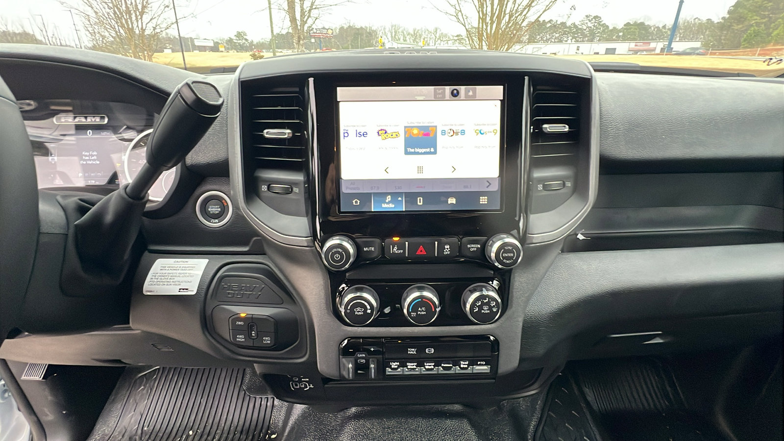 Used 2025 RAM 5500 Tradesman w/ Safety Group image 34