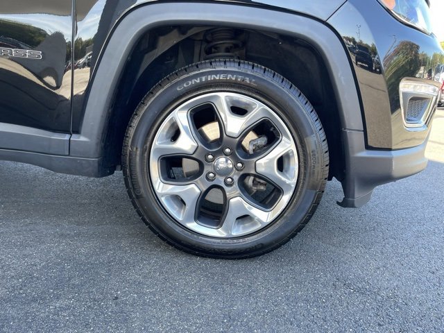 Used 2018 Jeep Compass Limited image 34