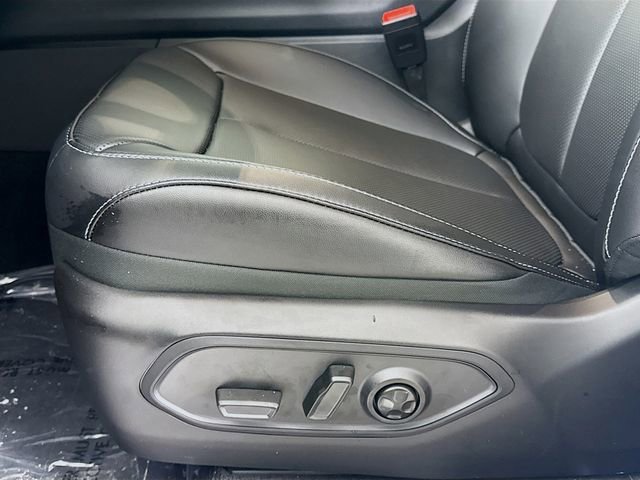 New 2025 Jeep Grand Cherokee L Limited w/ Luxury Tech Group II image 19