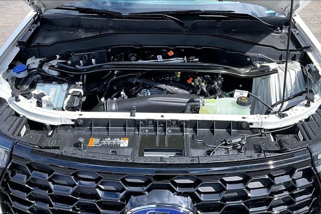 New 2026 Ford Explorer ST-Line w/ ST-Line Street Pack AWD/4WD image 12