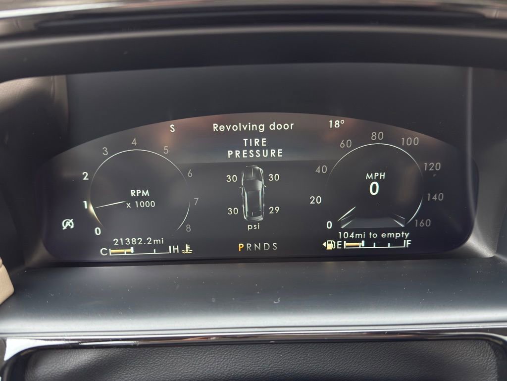 Used 2023 Lincoln Nautilus Reserve w/ Equipment Group 201A image 21