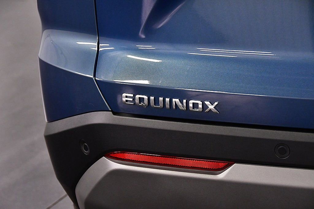 New 2026 Chevrolet Equinox LT image 10