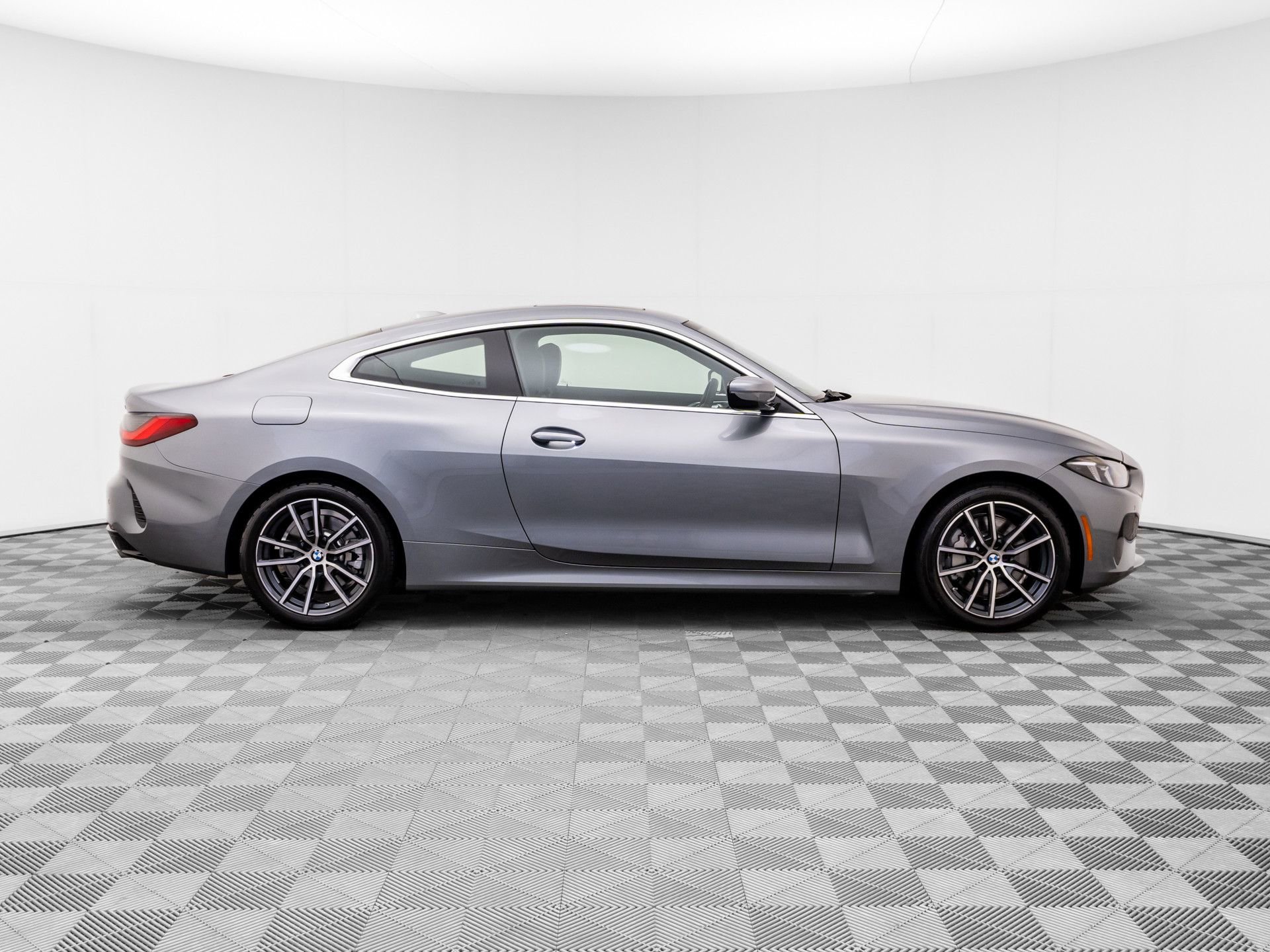 Certified 2026 BMW 430i xDrive Coupe AWD/4WD image 6