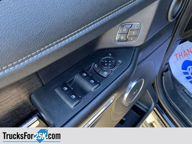 Used 2019 Ford Expedition Limited image 29