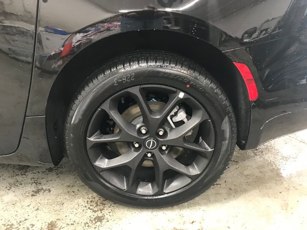 New 2026 Chrysler Pacifica Select w/ S Appearance Package image 52