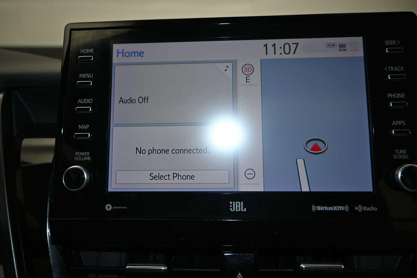 Used 2024 Toyota Camry XLE w/ Navigation Package FWD image 16