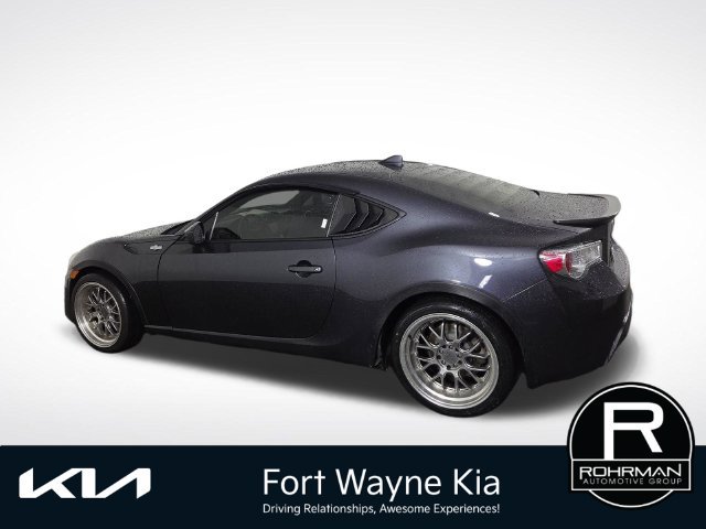 Used 2016 Scion FR-S RWD image 10