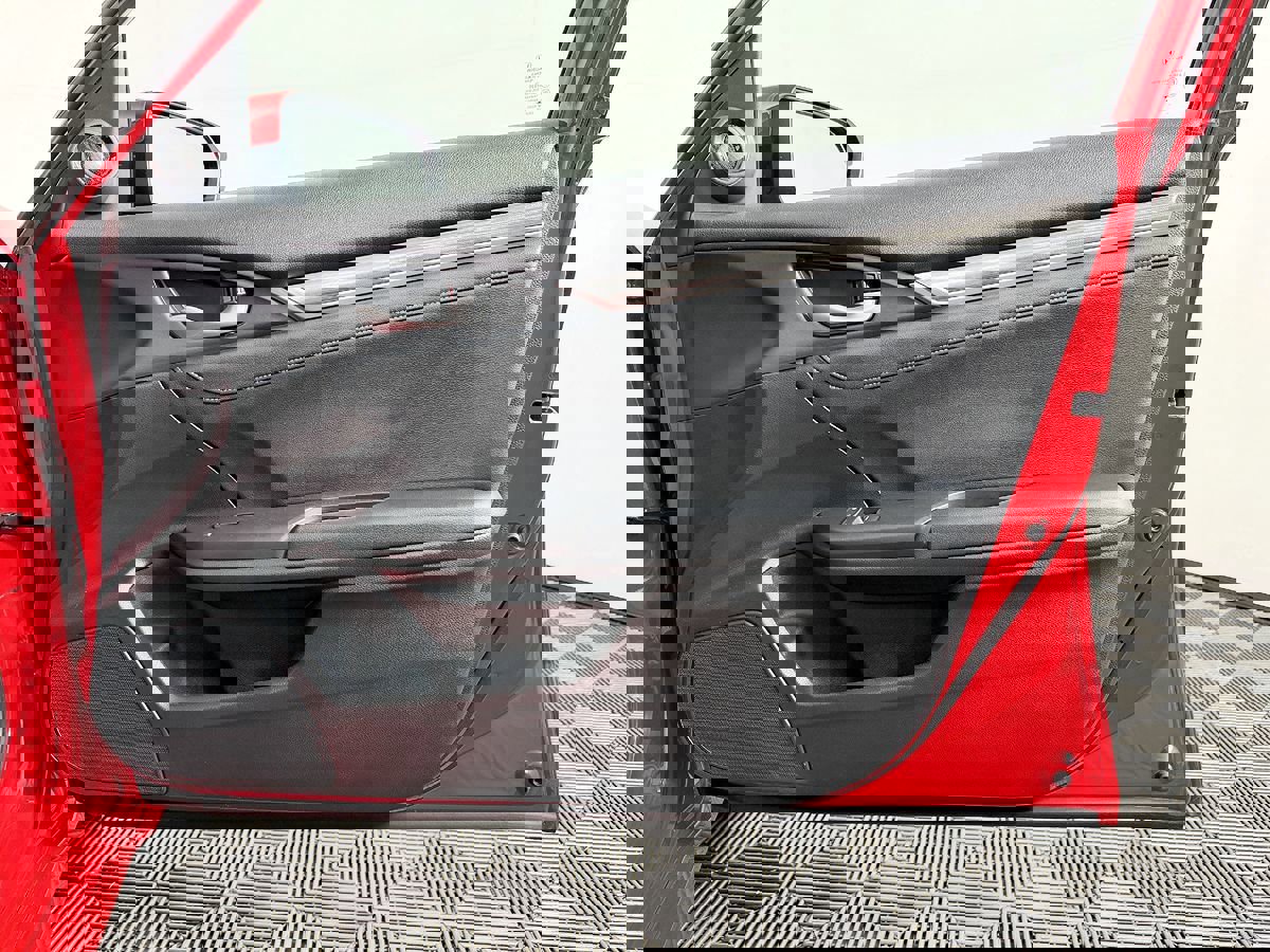 Used 2020 Honda Civic Touring image 42