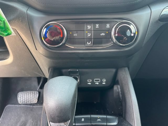 Used 2023 Chevrolet TrailBlazer LS FWD image 23