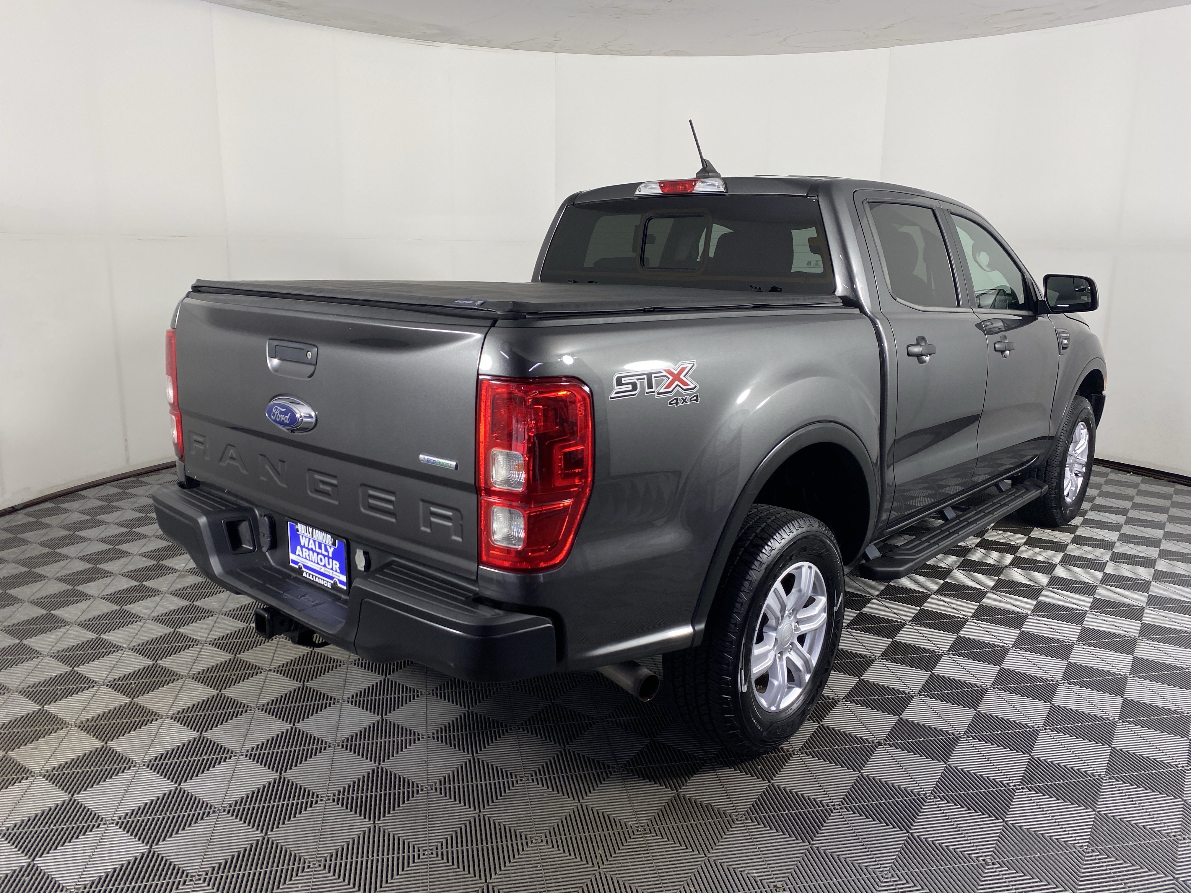 Used 2019 Ford Ranger XL w/ Equipment Group 101A Mid AWD/4WD image 6