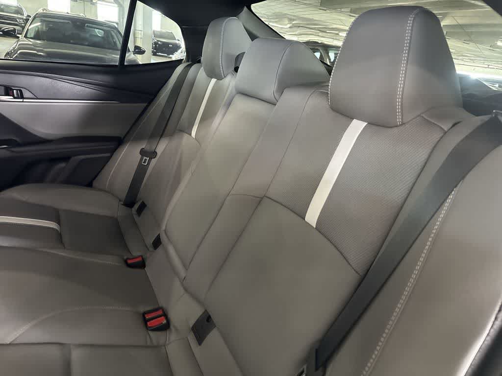 Used 2025 Toyota Camry SE FWD image 21