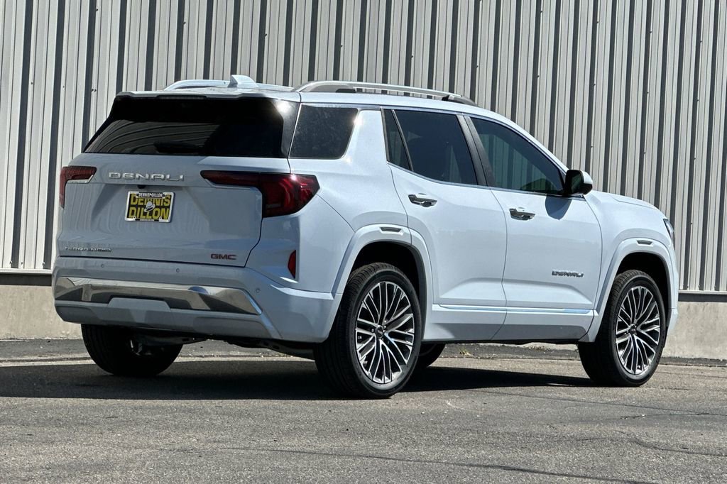 New 2026 GMC Terrain Denali AWD/4WD image 4