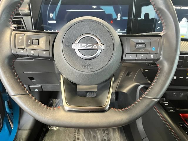 Used 2025 Nissan Kicks SR FWD image 11