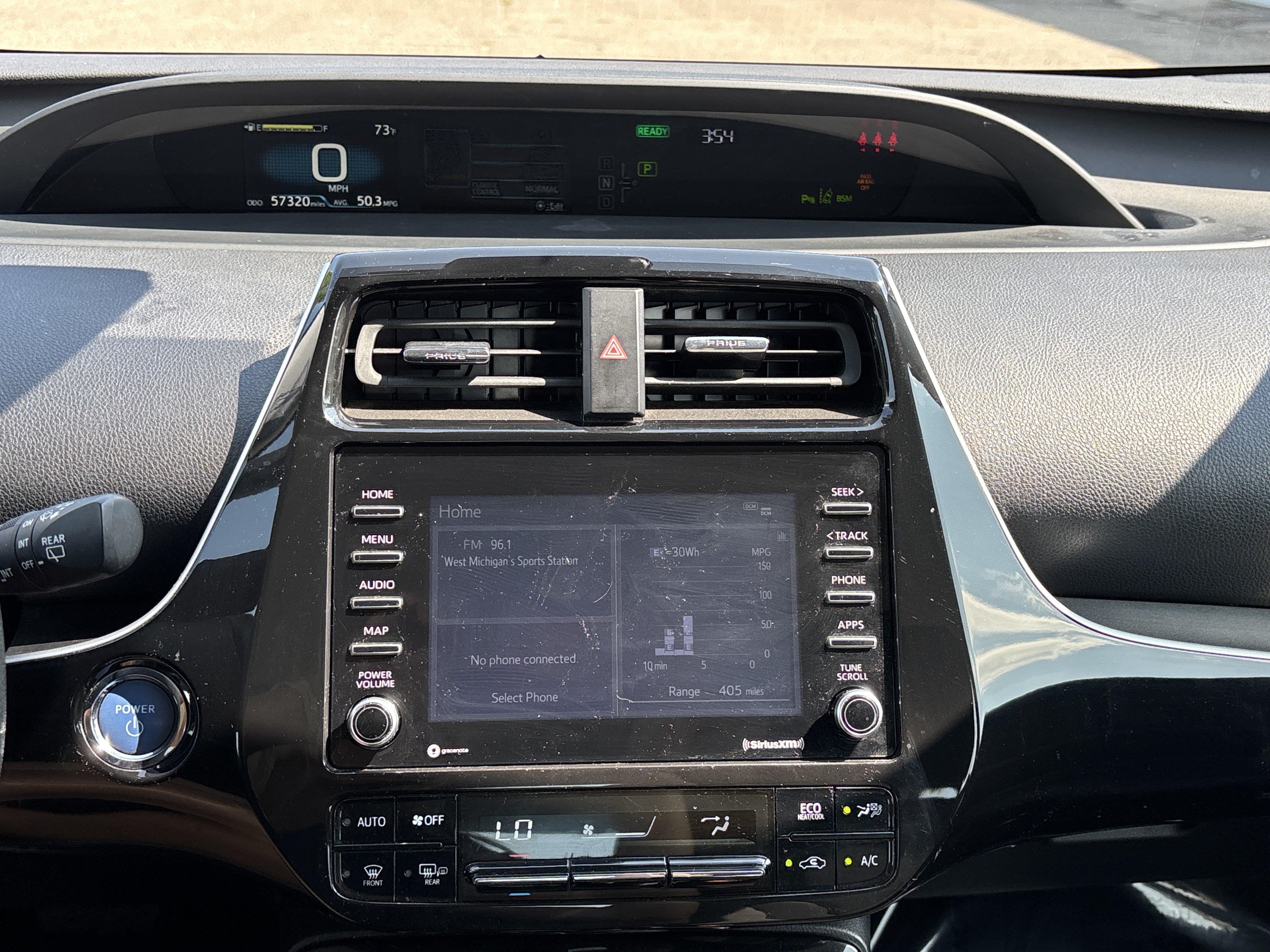 Used 2022 Toyota Prius LE FWD image 18