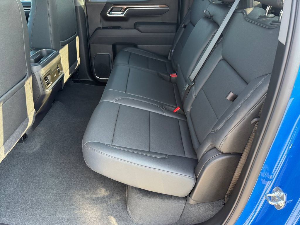 Used 2026 Chevrolet Silverado 1500 LT Trail Boss AWD/4WD image 11