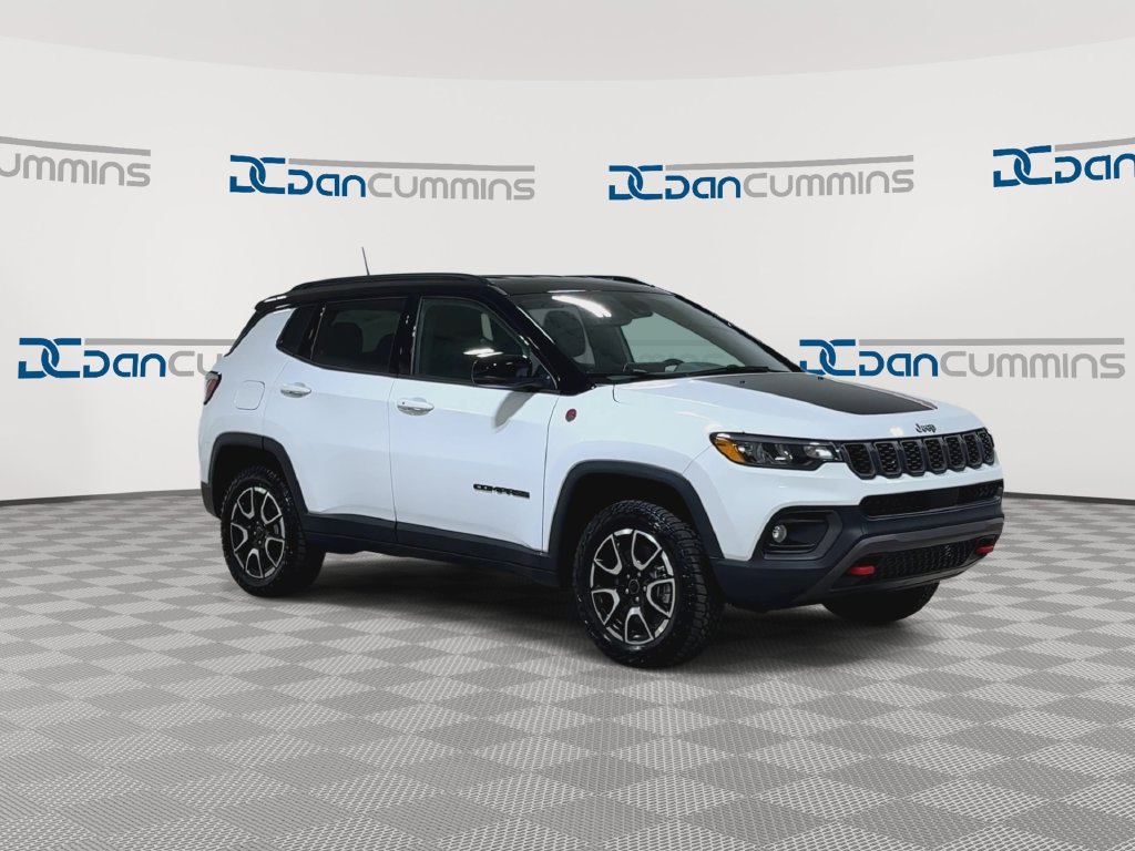 New 2026 Jeep Compass Trailhawk AWD/4WD image 2