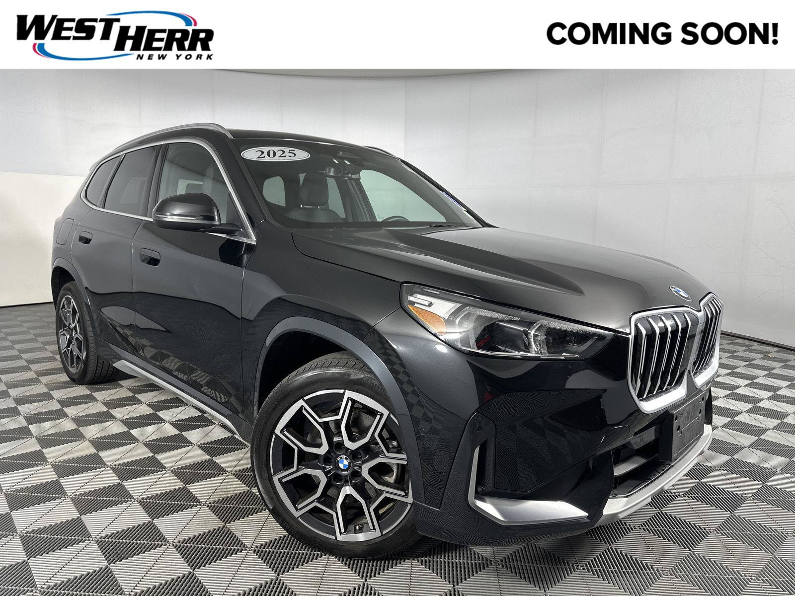 Used 2025 BMW X1 xDrive28i w/ Convenience Package AWD/4WD image 1