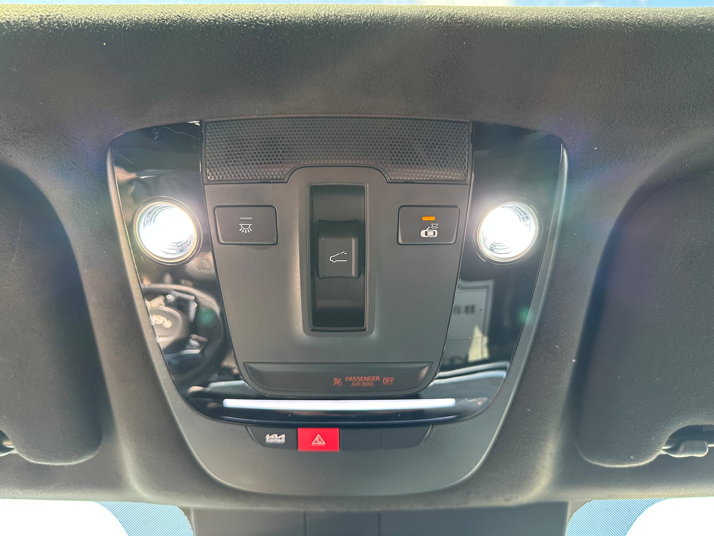 Used 2025 Kia Sorento SX Prestige AWD/4WD image 40