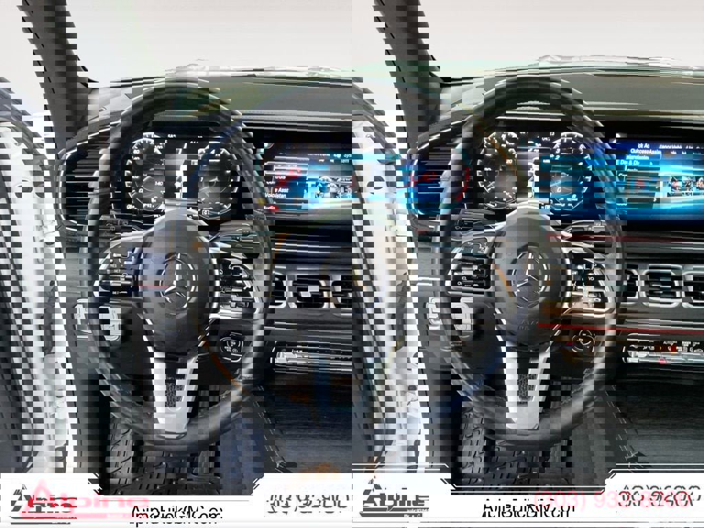 Used 2023 Mercedes-Benz GLS 450 4MATIC image 12