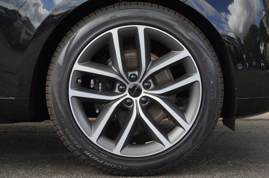 New 2026 Land Rover Range Rover SE AWD/4WD image 7
