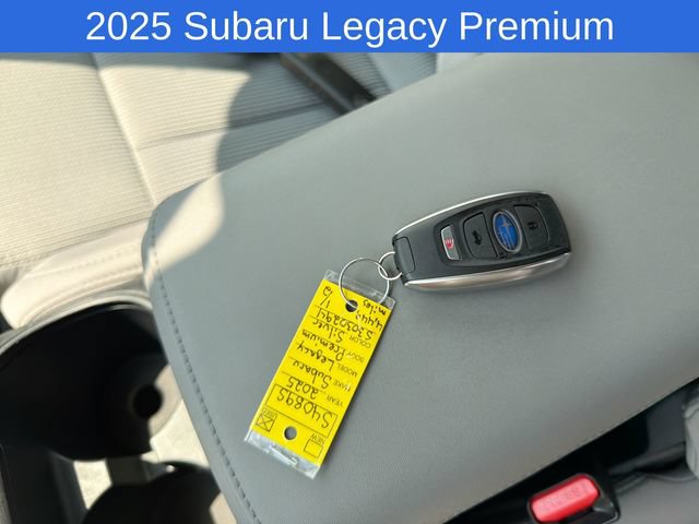 Used 2025 Subaru Legacy Premium w/ Popular Package #1A AWD/4WD image 30