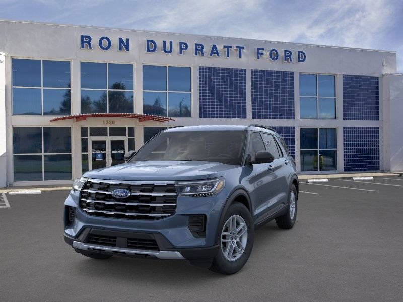 New 2026 Ford Explorer Active RWD image 3