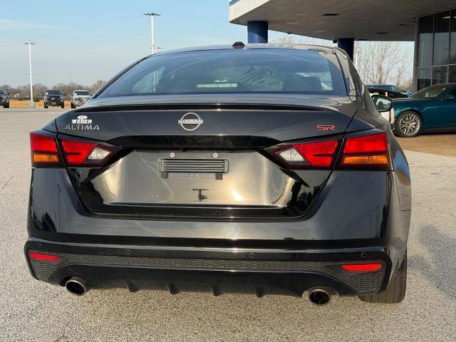 Used 2025 Nissan Altima 2.5 SR FWD image 4