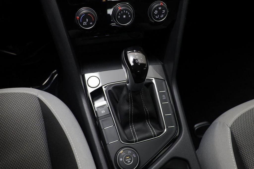 Certified 2024 Volkswagen Taos S image 11