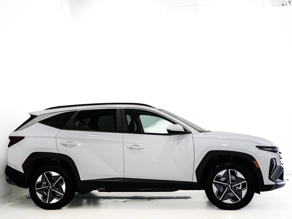 Used 2026 Hyundai Tucson SEL Plus AWD/4WD image 4
