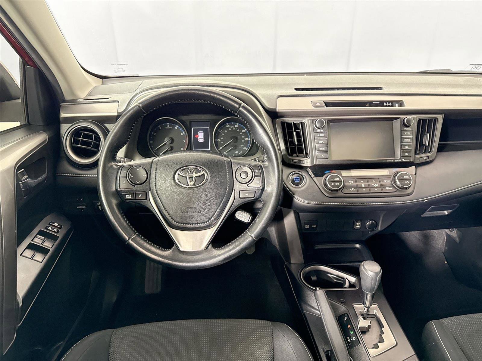 Used 2017 Toyota RAV4 XLE image 29