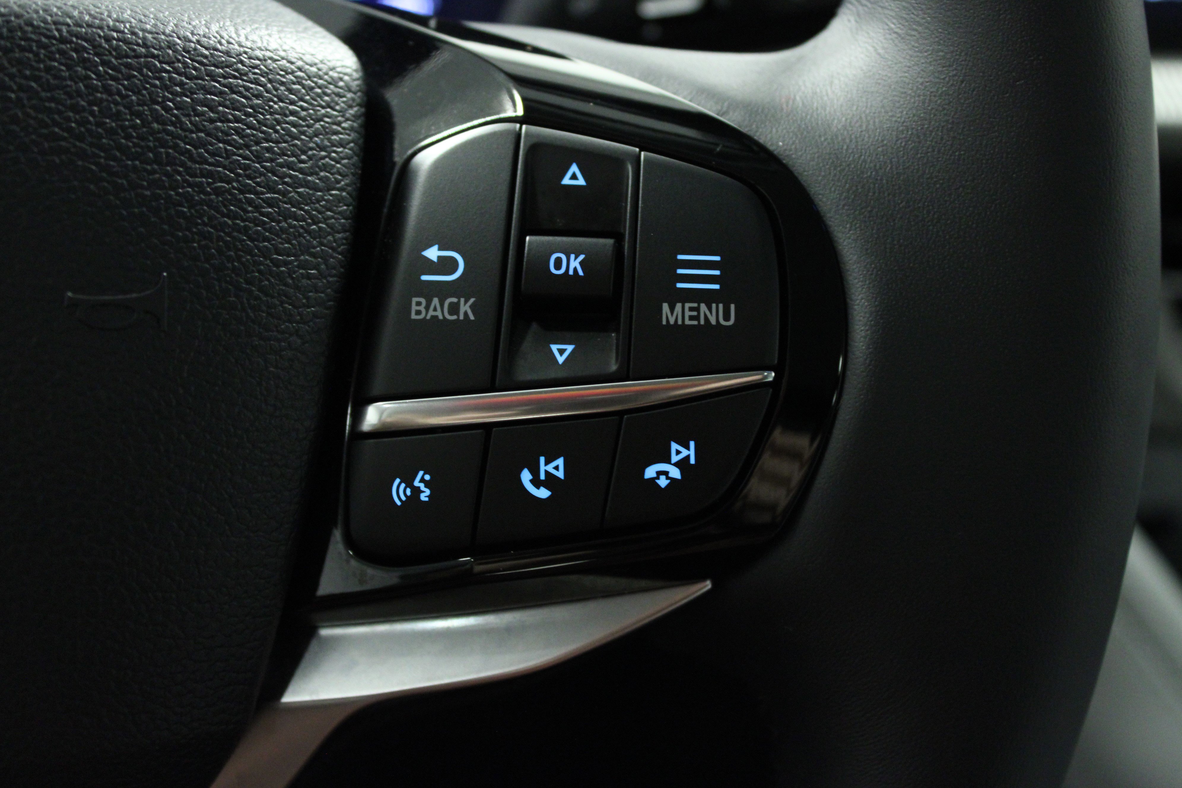 Used 2025 Ford Explorer Platinum w/ Ultimate Package image 22