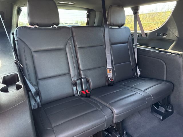 Used 2021 Chevrolet Suburban Z71 w/ Rear Media and Nav Package AWD/4WD image 16