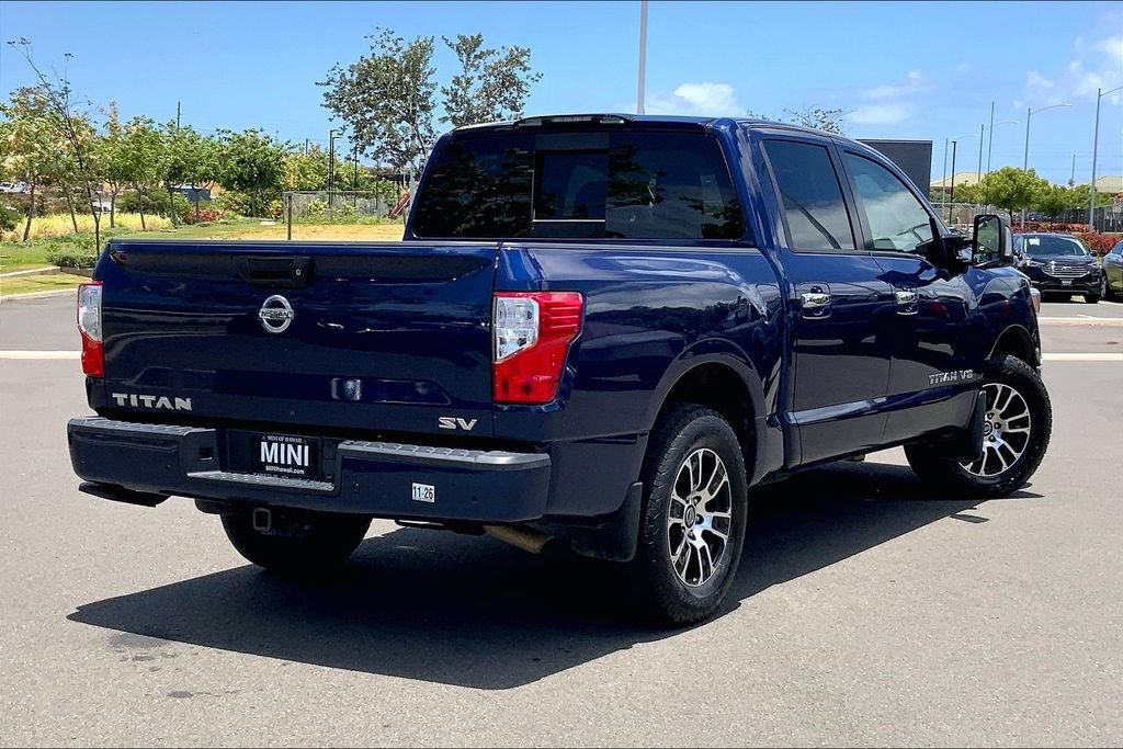 Used 2020 Nissan Titan SV w/ SV Convenience Package RWD image 11