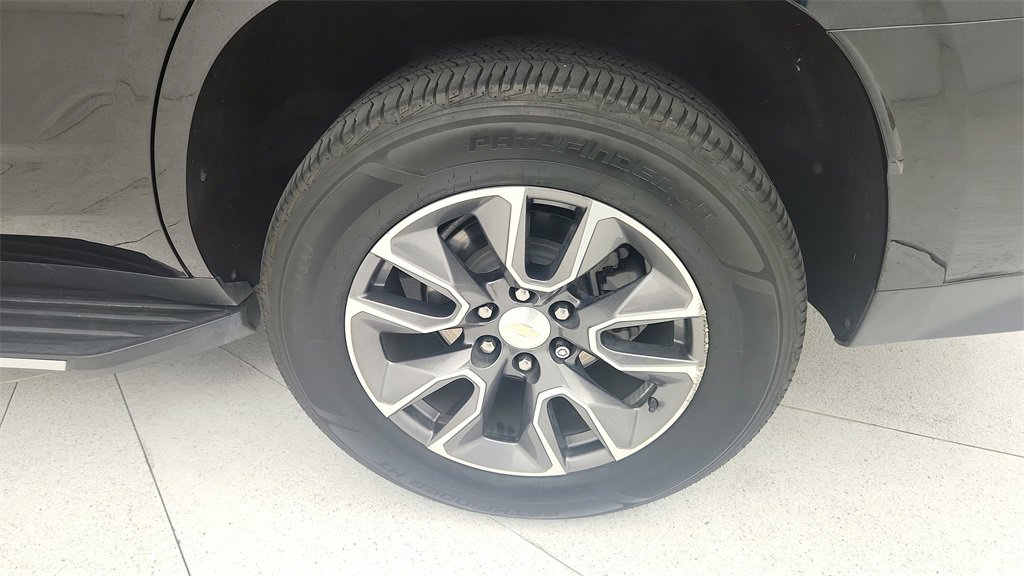Used 2022 Chevrolet Tahoe LT w/ LT Signature Plus Package image 31