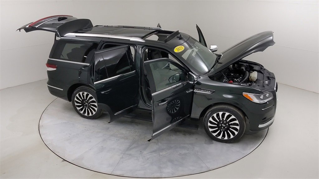 Used 2023 Lincoln Navigator Black Label image 52