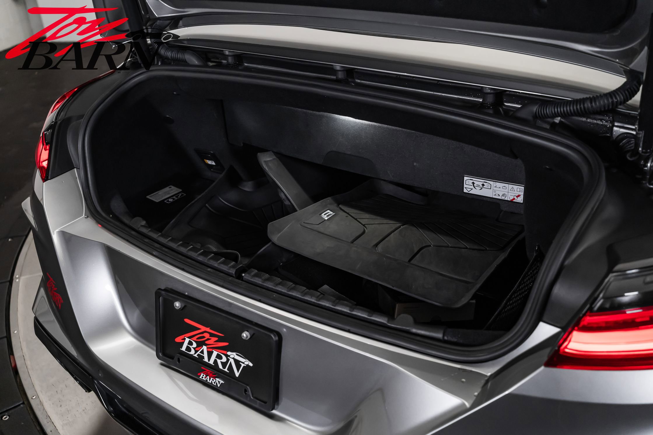 Used 2022 BMW M8 Competition image 60